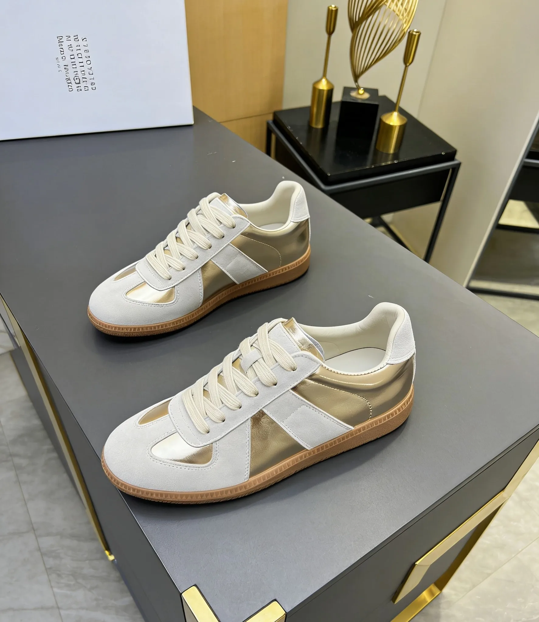 Maison Margiela MM6 Maison Margiela Decon Casual Sneakers - Detail view 5
