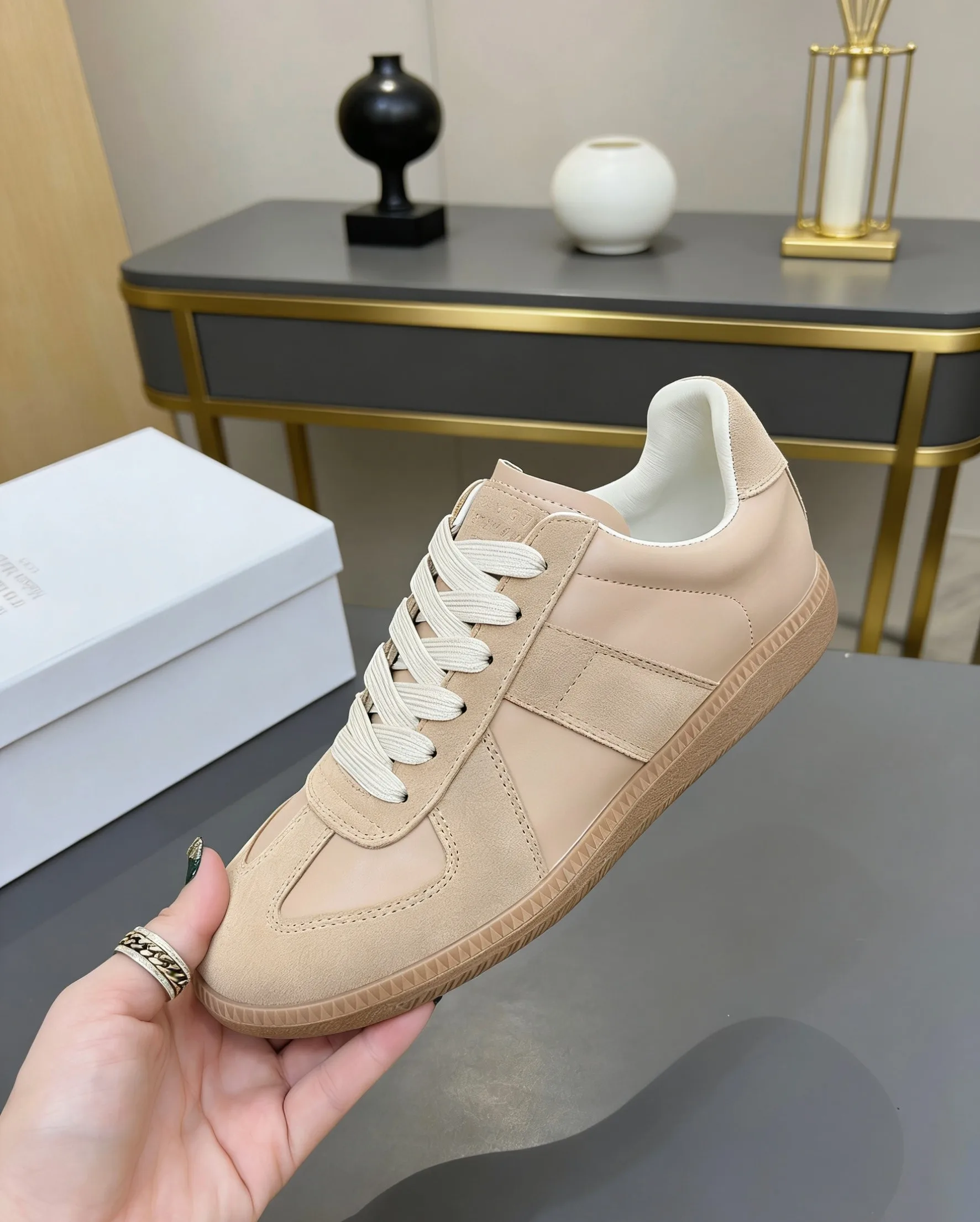 Maison Margiela MM6 Maison Margiela Decon Casual Sneakers - Detail view 2