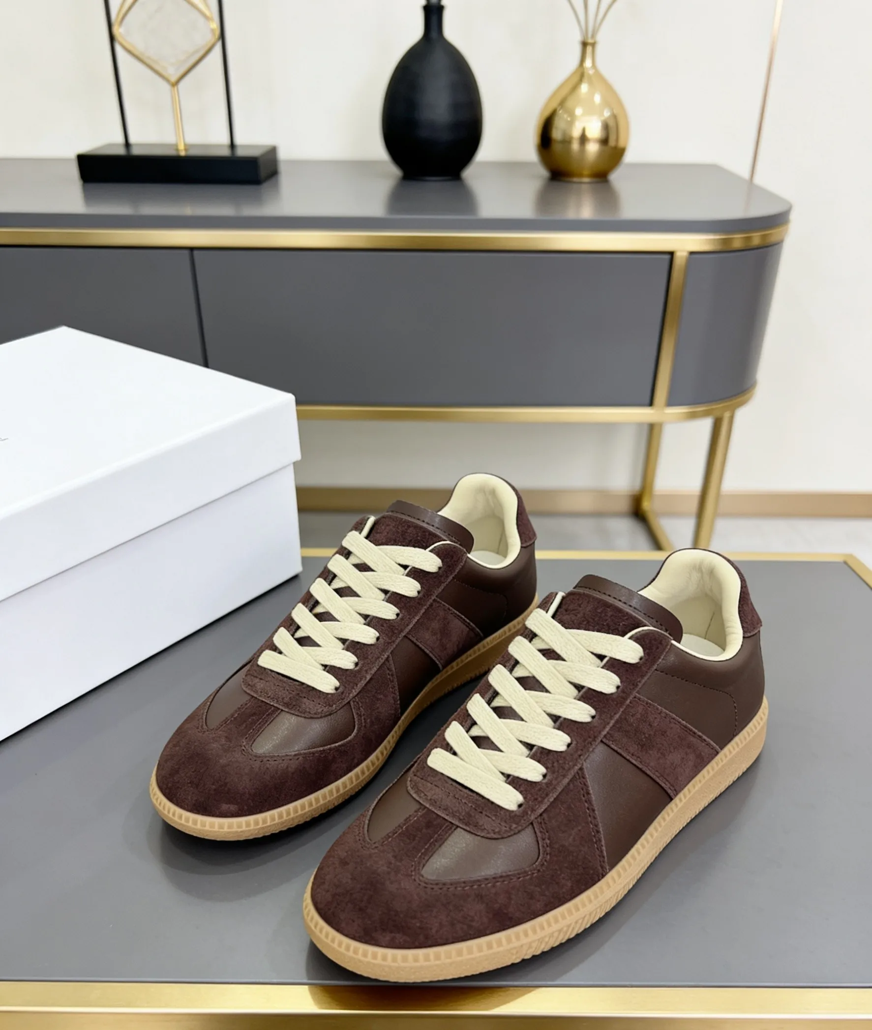 Maison Margiela MM6 Maison Margiela Decon Casual Sneakers - Detail view 2