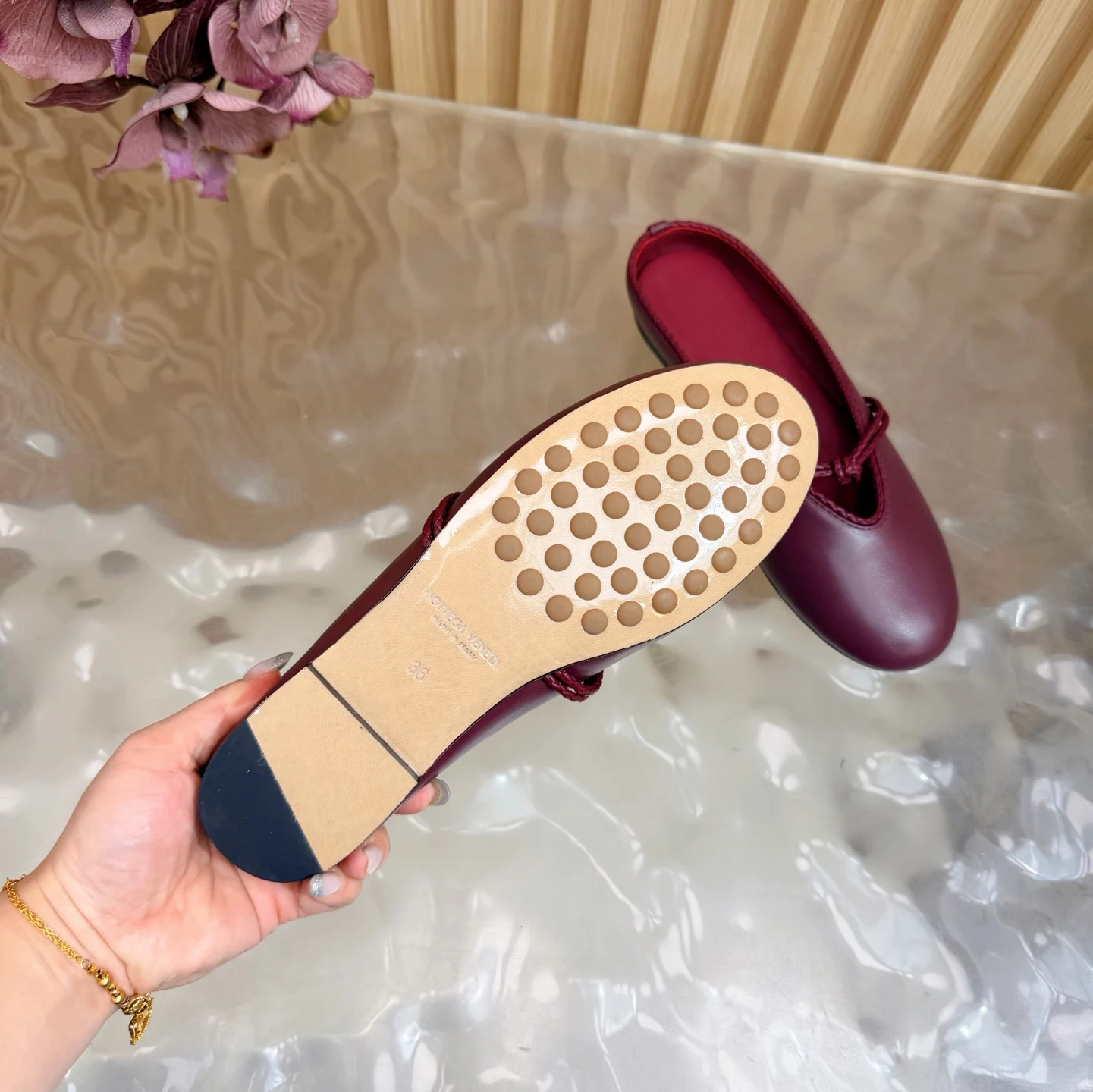 Bottega Veneta Adamo Series Women s Two-Way Loafers - Detail view 9