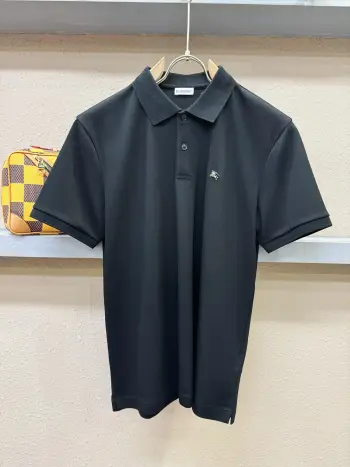 Men s Polo Shirt with Collar and Short Sleeves