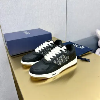 爆款休闲运动鞋
