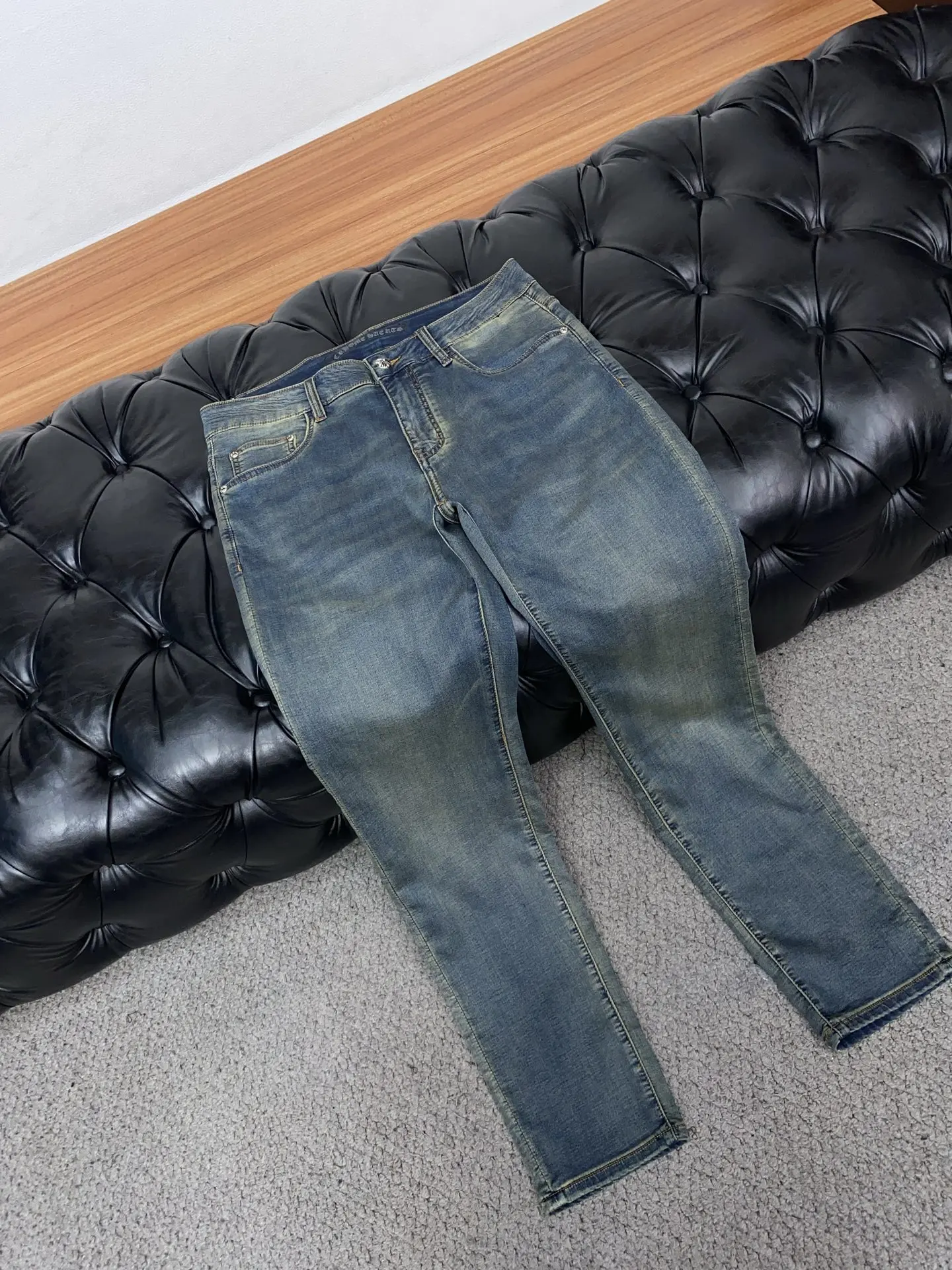 Chrome Heart 2026 Early Spring Latest Style Jeans - Detail view 6