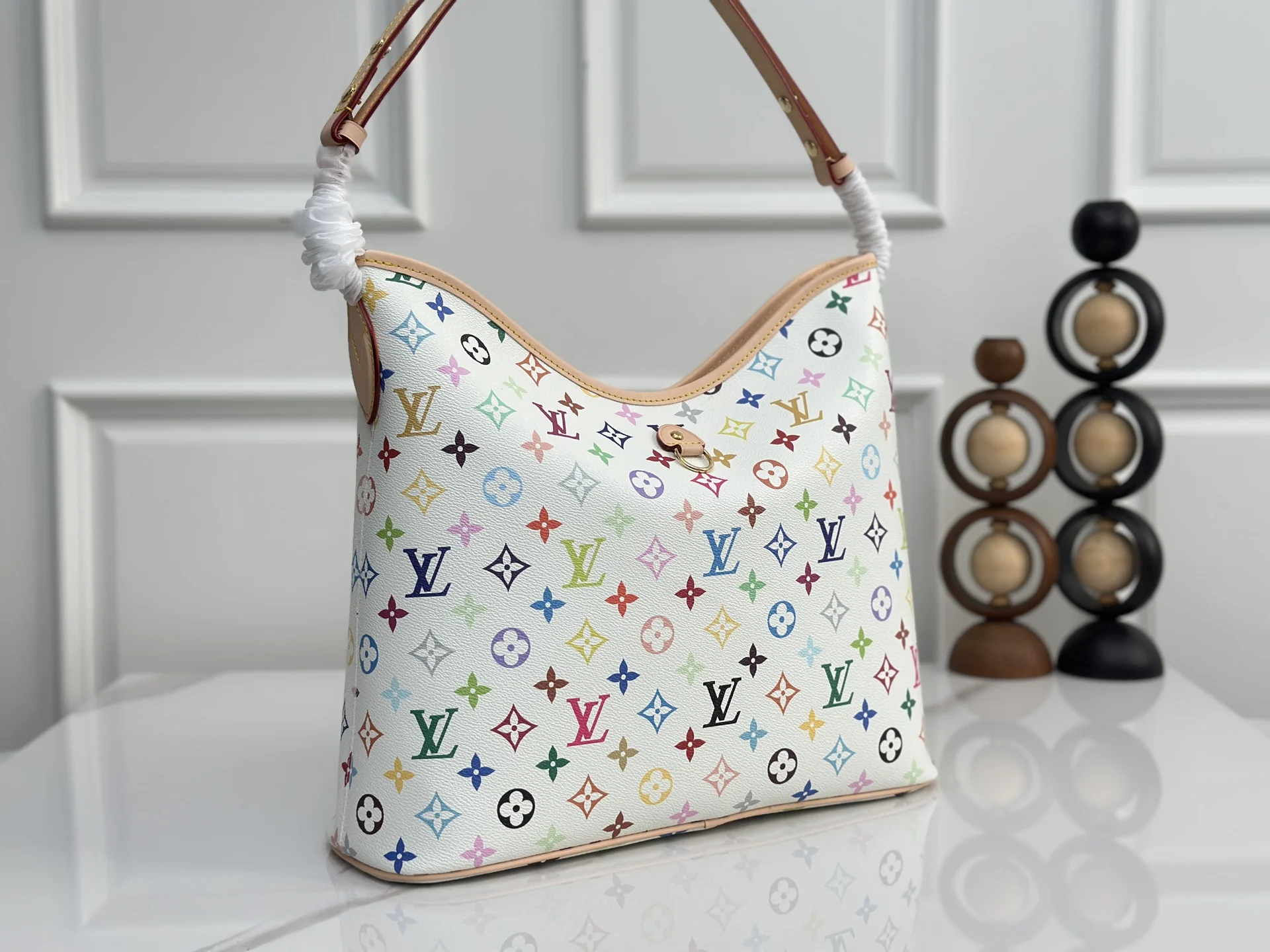 Louis Vuitton M27582 Pattern Handbag Women s Shoulder Bag - Detail view 3