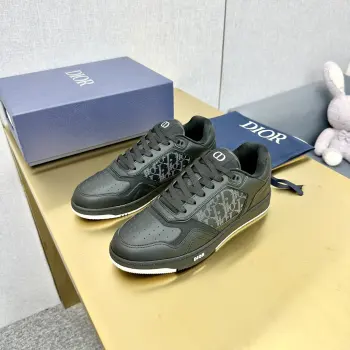 爆款休闲运动鞋