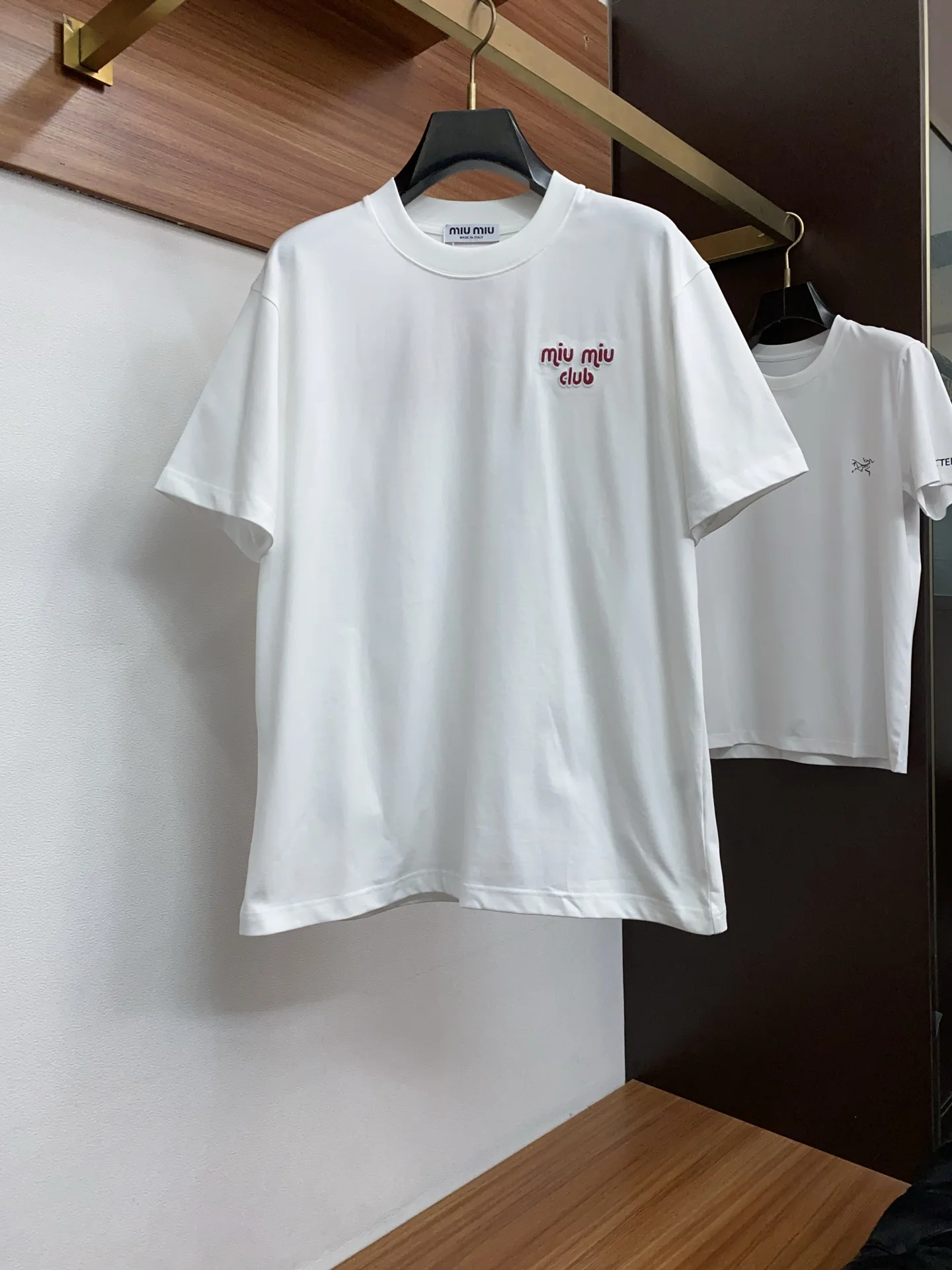 MIU MIU Round neck men s short sleeve T-shirt - Detail view 1