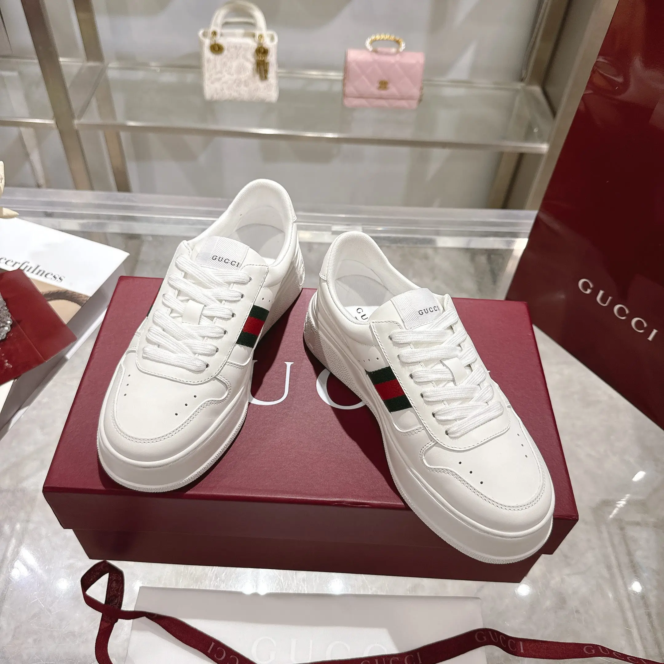 Gucci Increase height by 4CM, latest couple s thick-soled biscuit shoes. - Detail view 2