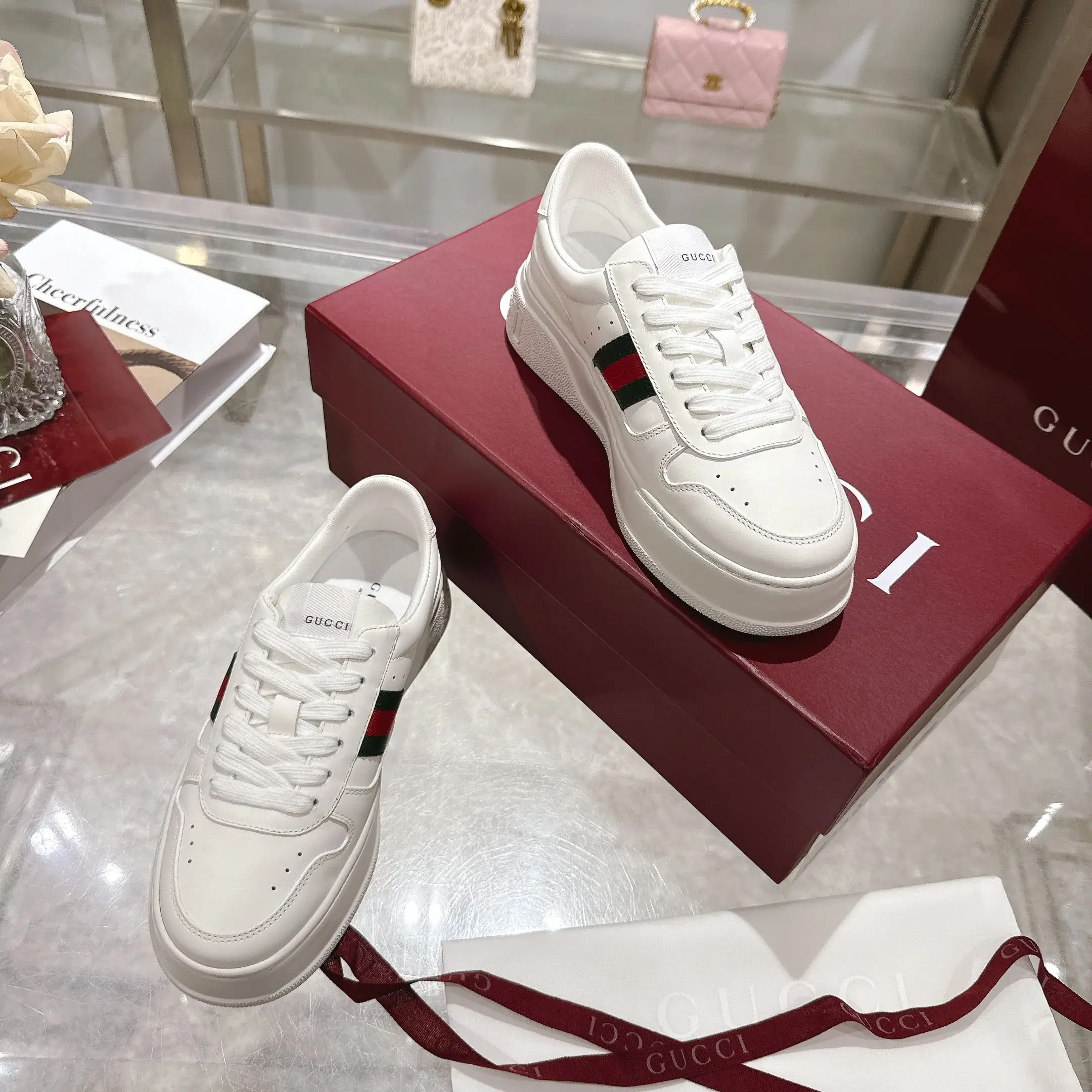 Gucci Increase height by 4CM, latest couple s thick-soled biscuit shoes. - Detail view 5