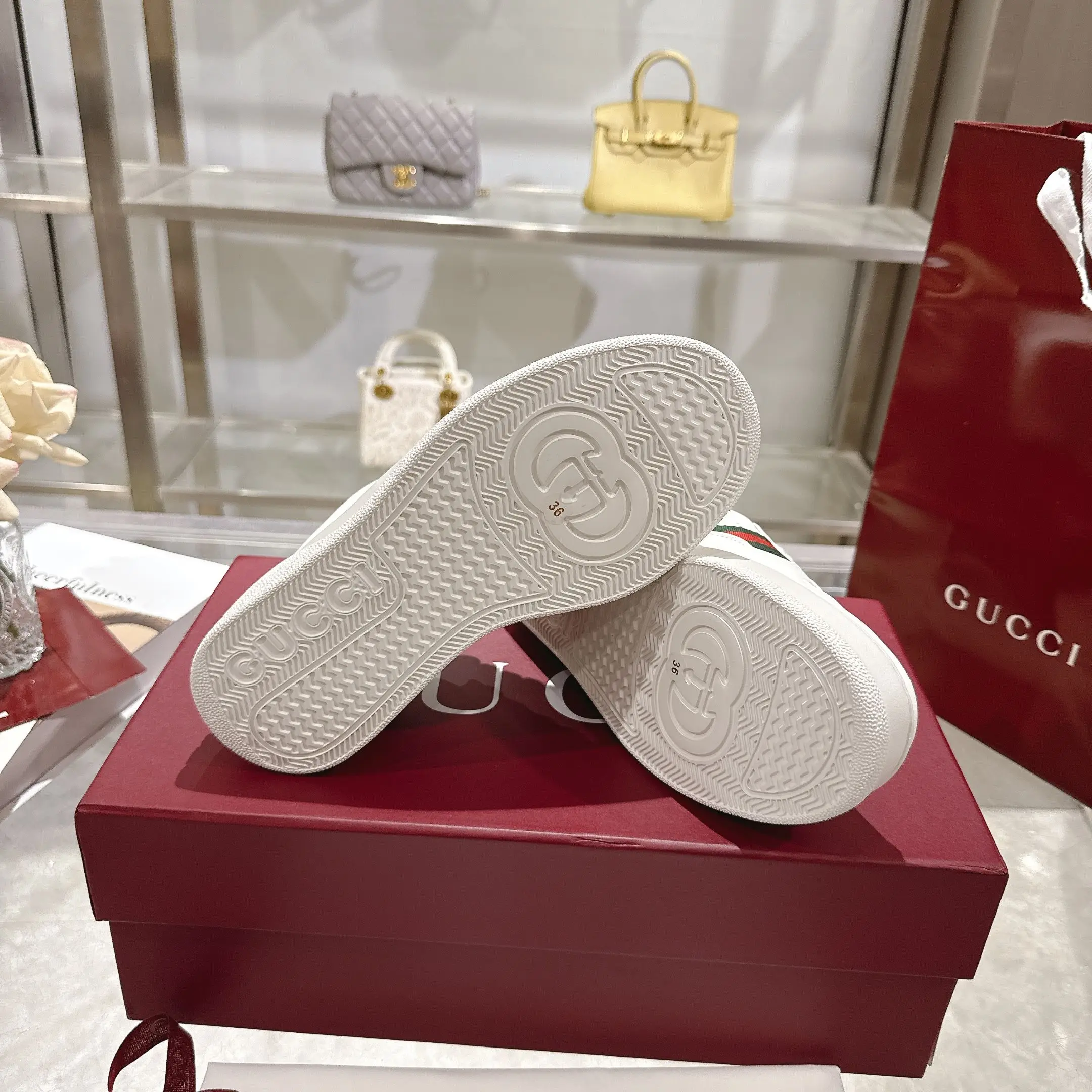 Gucci Increase height by 4CM, latest couple s thick-soled biscuit shoes. - Detail view 9