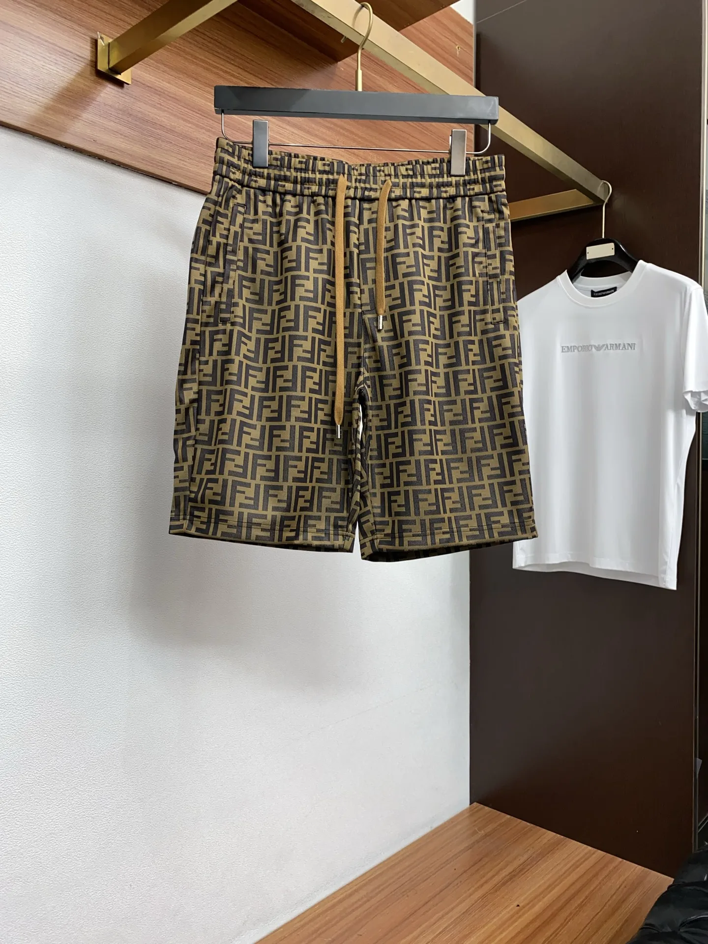 Fendi 2026 Spring/Summer New Spliced Men s Short Sleeve Set - Detail view 6