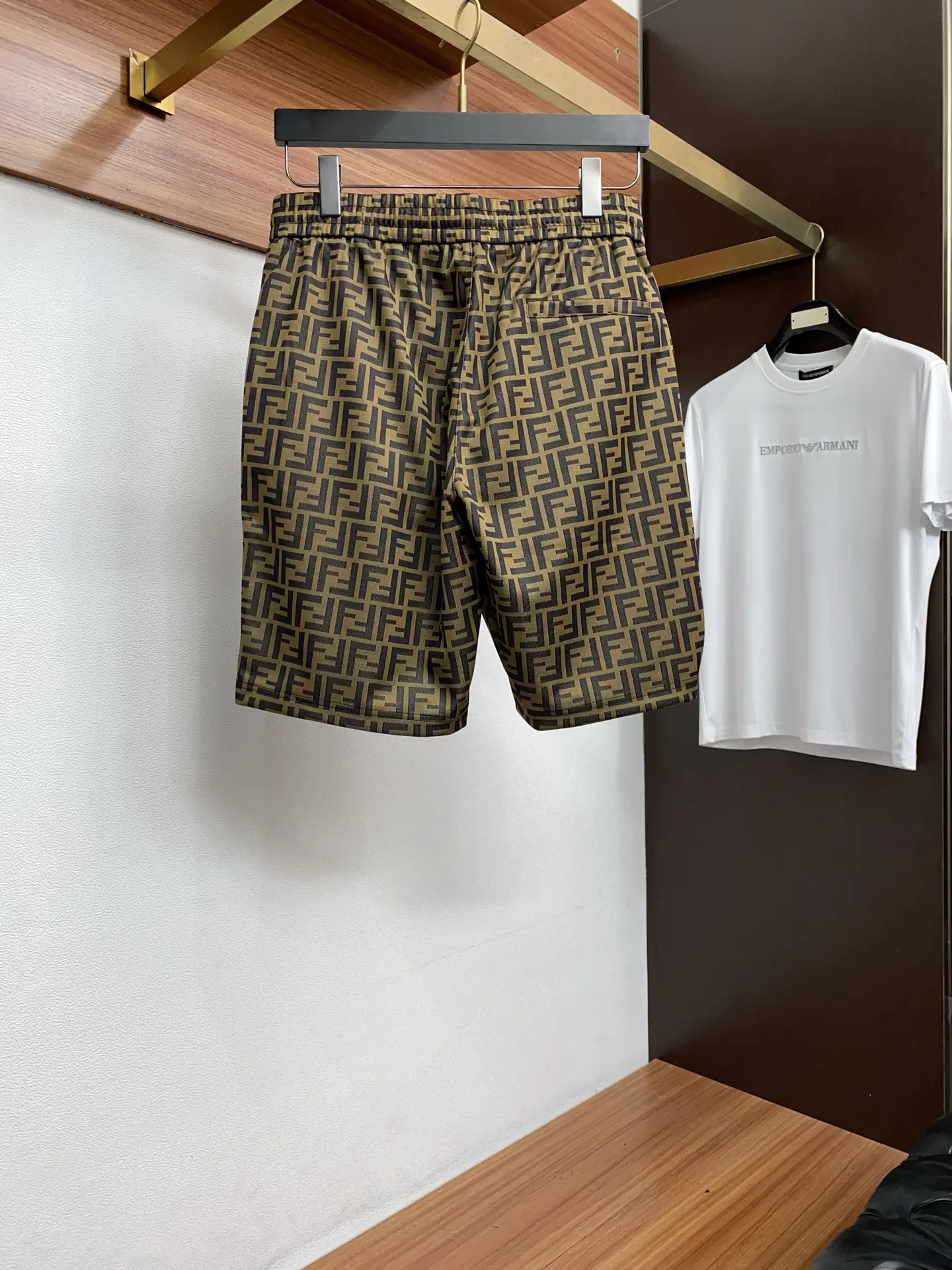 Fendi 2026 Spring/Summer New Spliced Men s Short Sleeve Set - Detail view 7