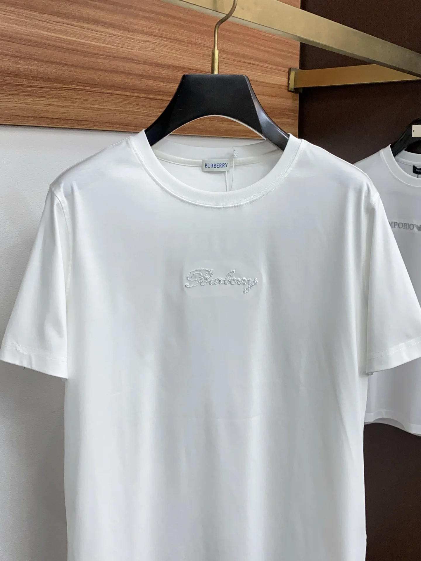 Burberry 2026 New Short Sleeve - Detail view 2