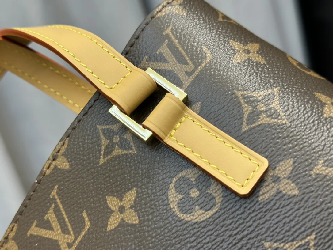 Louis Vuitton M51172 Canvas Tote Bag Women s Handbag - Detail view 3