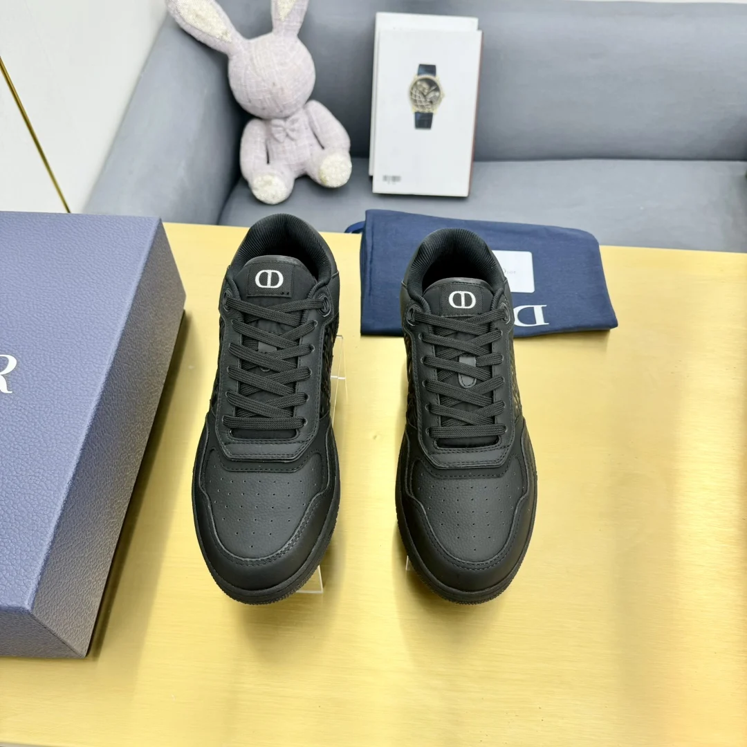 迪奥爆款休闲运动鞋
