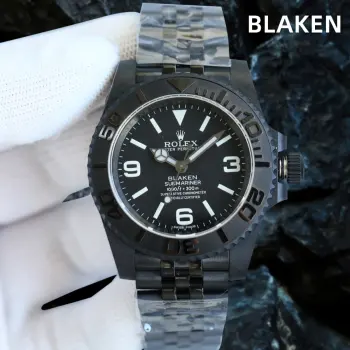 <p>第三代最新升级BLAKEN款水鬼系列 夜黑劳力士/五组表带系列 </p><p>劳.力士Rolex碳黑钢皇 改装劳.力士水鬼系列 巅峰神器 </p><p>1  BLAKEN高级改装水鬼系列 让您美美的 酷酷的 </p><p>2  表身DLC黑化处理 Blacken改装团队特有的暗夜黑表盘砂砾效果100%还原 </p><p>3  搭载一体3135机芯机械 稳定性强  </p><p>4  直径40毫米 厚度11毫米 </p><p>- 诚意之作 欢迎各路表友品鉴</p>