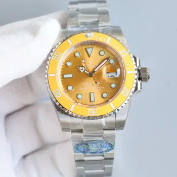 <p>劳力士ROLEX潜航者水鬼SUB系列 最新官方蒂芙尼蓝/粉水鬼/黄水鬼腕表 纪念潜水艇人员 第70届周年纪念日 所推出的新款全新流行纪念款  1 圈口独特彩色配方和准确把控温度烧制而成 无限接近原装 蓝宝石夜光点做到极致原装闪亮 圈口刻度采用物理气相沉积技术 将铂金粉高温涂覆在字体上 使字体颜色耐久 遇水遇油不掉色 机芯搭载3135一体机 男女通用佩戴  </p>