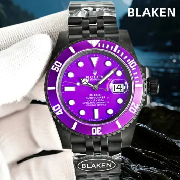 <p>第三代最新升级BLAKEN款水鬼系列 夜黑劳力士/五组表带系列 </p><p>劳.力士Rolex碳黑钢皇 改装劳.力士水鬼系列 巅峰神器 </p><p>1  BLAKEN高级改装水鬼系列 让您美美的 酷酷的 </p><p>2  表身DLC黑化处理 Blacken改装团队特有的暗夜黑表盘砂砾效果100%还原 </p><p>3  搭载一体3135机芯机械 稳定性强  </p><p>4  直径40毫米 厚度11毫米 </p><p>- 诚意之作 欢迎各路表友品鉴</p>