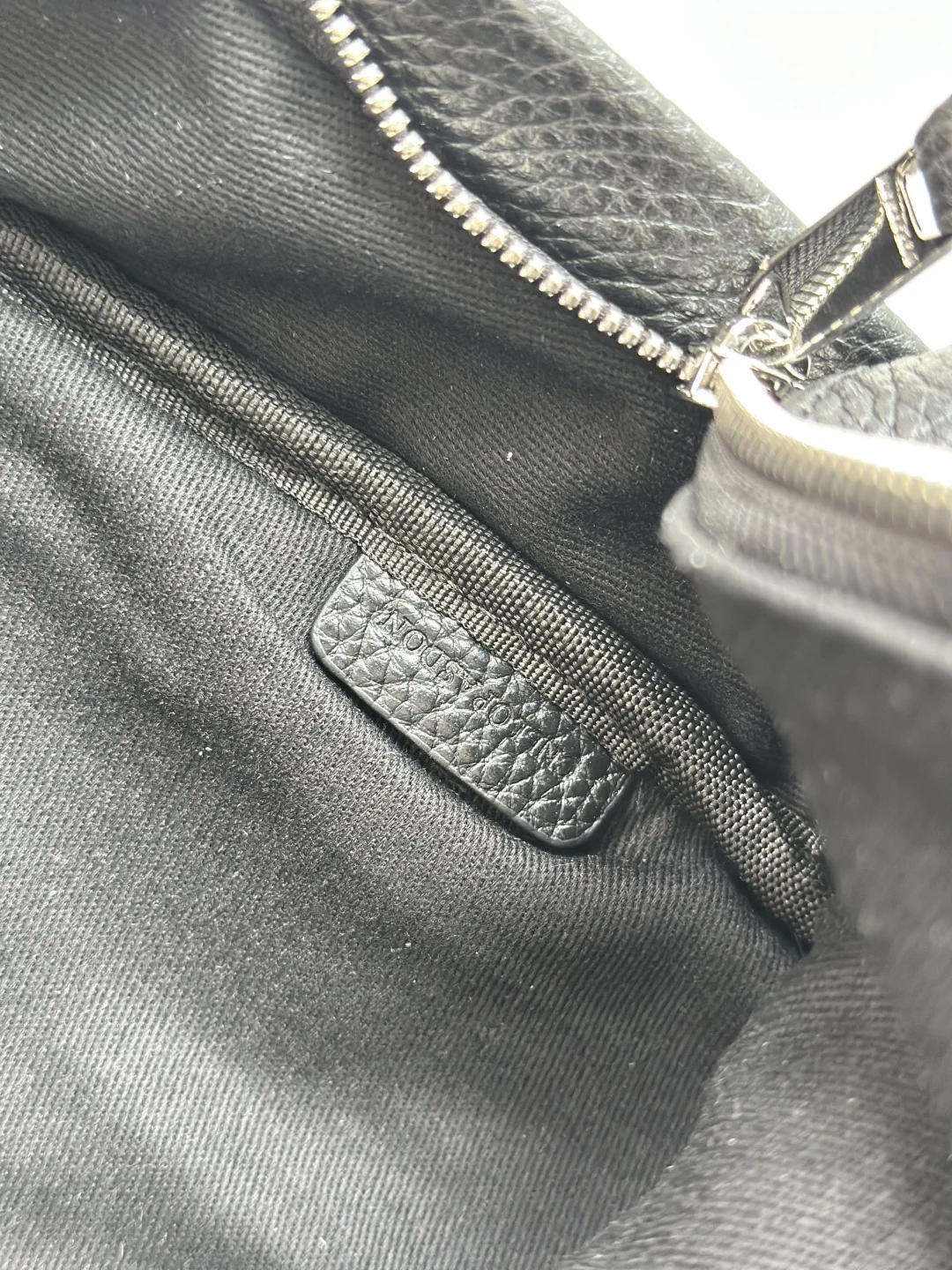 Burberry 891173 Latest Model Pleated Calfskin Backpack Backpack - Detail view 8