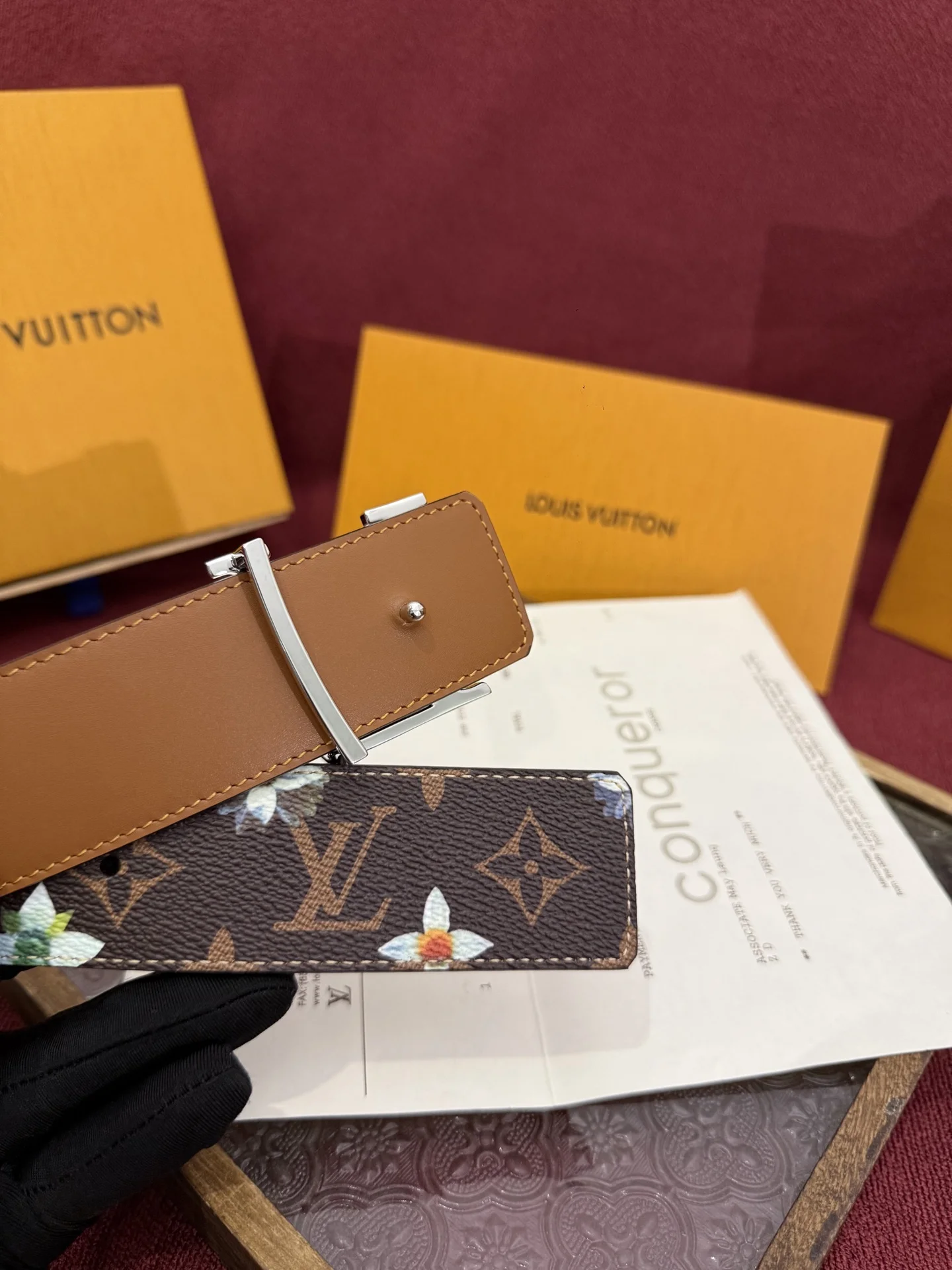 Louis Vuitton Men s Premium Printed Reversible Belt - Detail view 4