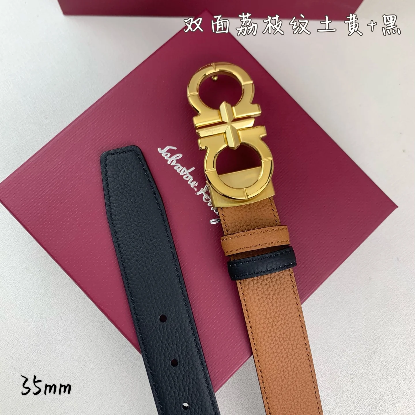 Ferragamo Men s Premium Printed Reversible Belt - Detail view 4