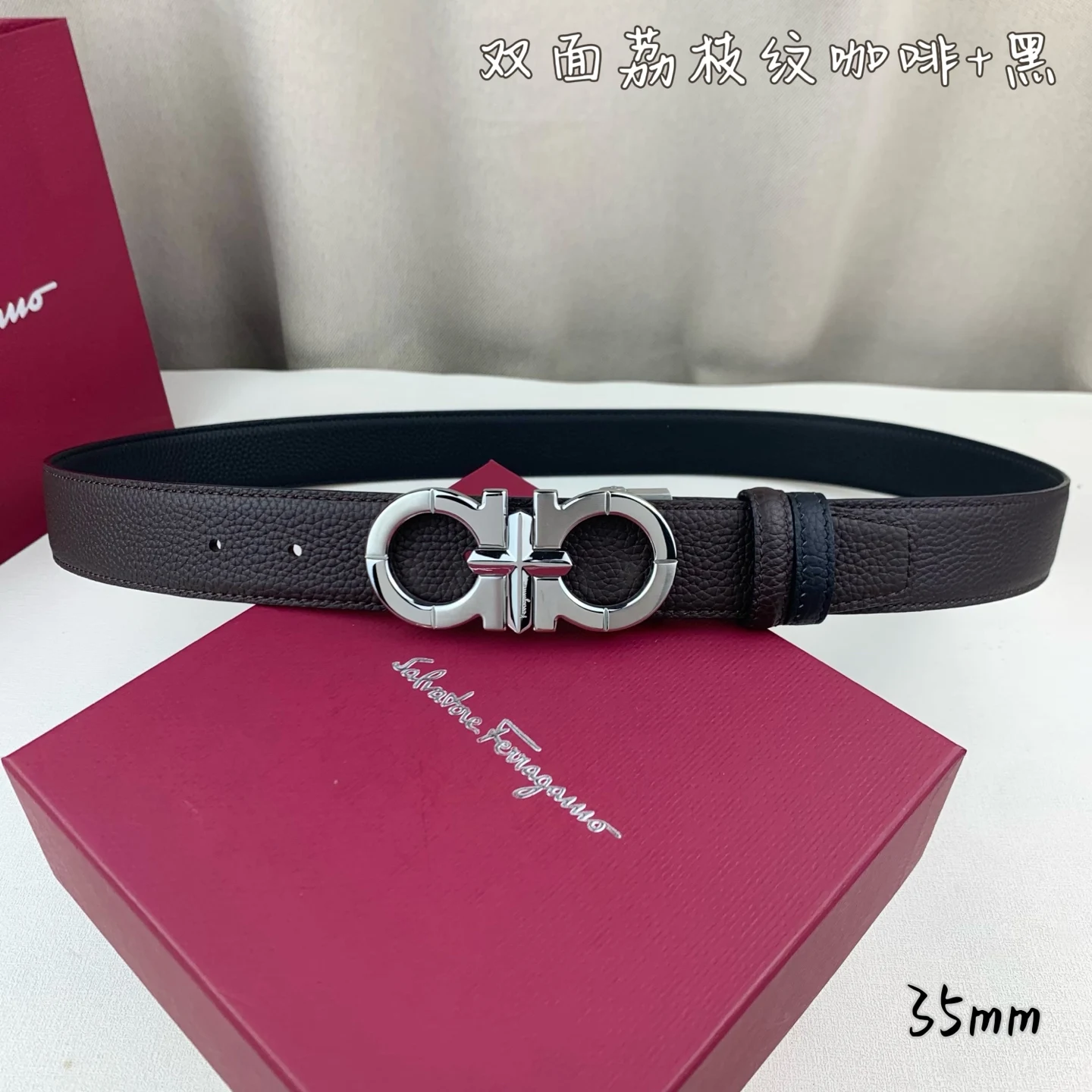 Ferragamo Men s Premium Printed Reversible Belt - Detail view 6