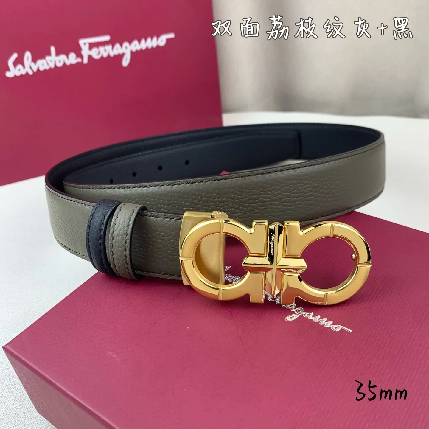 Ferragamo Men s Premium Printed Reversible Belt - Detail view 1
