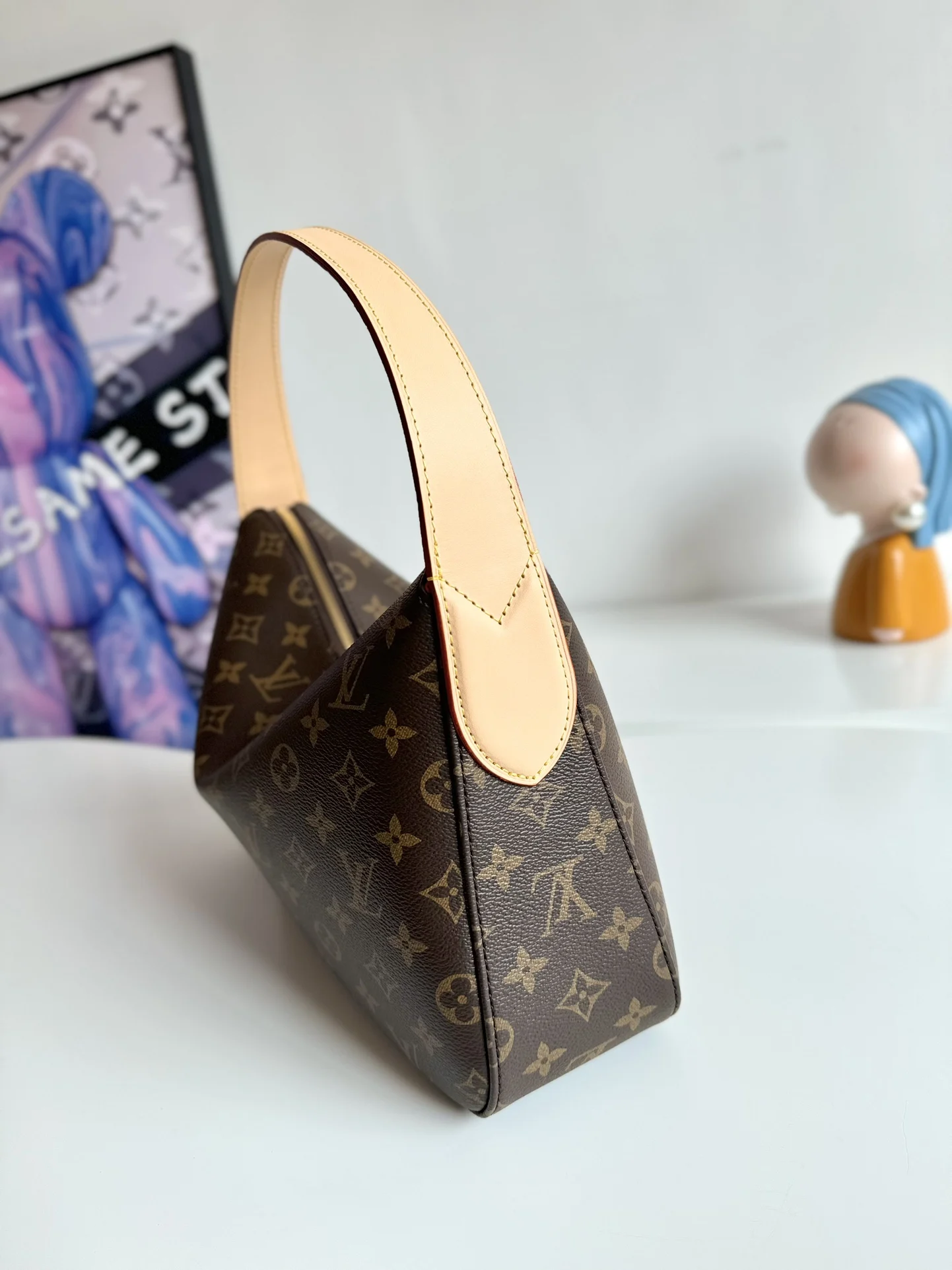 Louis Vuitton M11952 Canvas Small Handbag Women s Shoulder Bag - Detail view 2