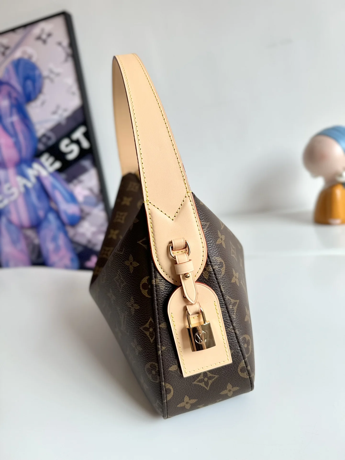 Louis Vuitton M11952 Canvas Small Handbag Women s Shoulder Bag - Detail view 4