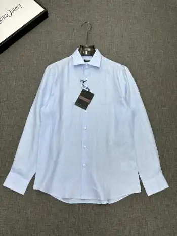 The most comprehensive collection of linen shirts in 9 colors.
