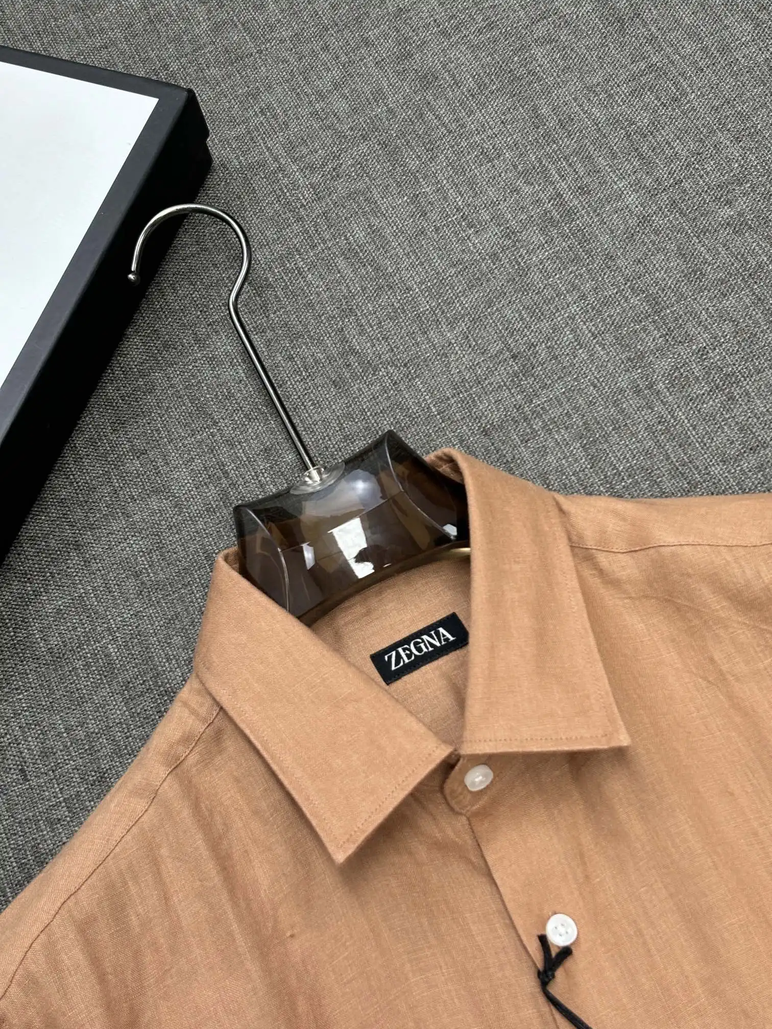 Zegna The most comprehensive linen shirt in 9 colors. - Detail view 6
