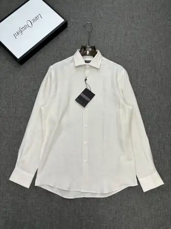 The most comprehensive collection of linen shirts in 9 colors.