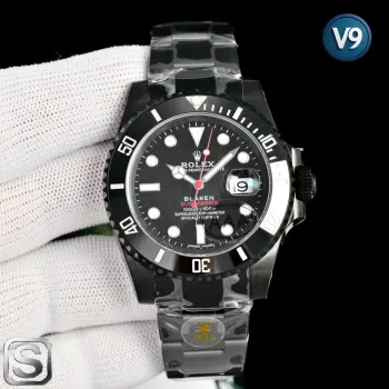 <p>太阳出品 V9-劳力士 ROLEX MT2 水鬼系列 BLAKEN-暗夜黑特别版</p><p>正品开模脱胎于黑水鬼116610LN 同步官网所有细节 一表一码  全新DLC镀黑工艺+防指纹图层 904L精钢材质表壳与表链 极细致化表盘工艺 搭载3135一体机芯 稳定性强 </p><p>直径40mm. 厚度12mm 太阳出品精致推荐男士机械腕表 </p>