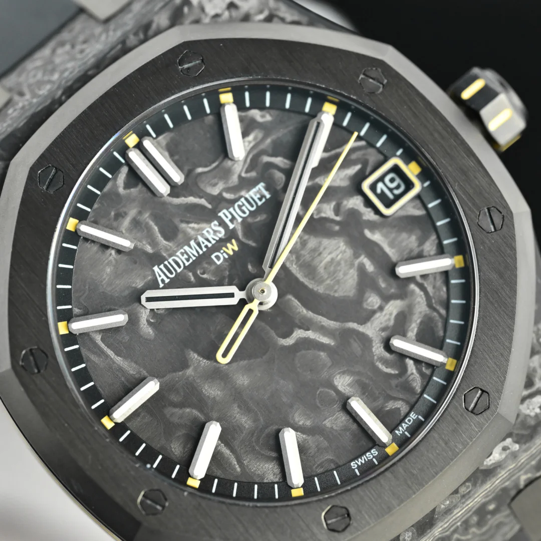 Audemars Piguet 15500 Audemars Piguet Royal Oak Series Men s Mechanical Watch - Detail view 7