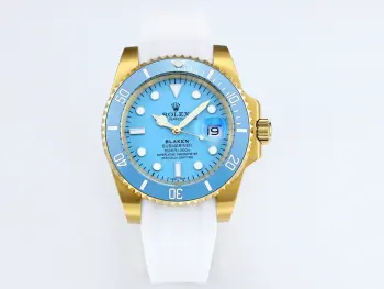 <p>太阳出品 国产 新品 劳力士 ROLEX X43 Blaken蒂芙尼水鬼系列 顶级玩物毒货 不喜欢撞款街表水鬼的你 他绝对是你的知音 用劳力士最经典的潜航系列水鬼作为原型 经过圈口的二次改量 搭配国产2813  日本进口8215全自动机械机芯 两种机芯可选 超强夜光字面 胶带专门定制模具做弯头粒 完全贴合表壳 扣子内2cm灵活调节扣 轻松调节大小 专业成就未来 一劳永逸 尺寸40mm! 太阳出品精致推荐男士机械腕表 </p>