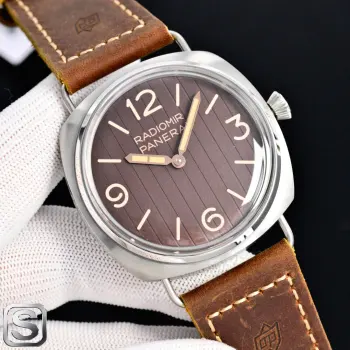 <p>太阳出品 白壳 <p>市场独家出品 沛纳海 PN6 </p><p>沛纳海 镭得米尔系列PAM01244</p><p>搭载6497上链机械手表 两针 锅盖玻璃 针扣 牛皮 </p><p>47mm大表盘男表 精钢玻璃不易刮花玻璃 特制牛皮表带 太阳出品精致推荐男士机械腕表 </p>