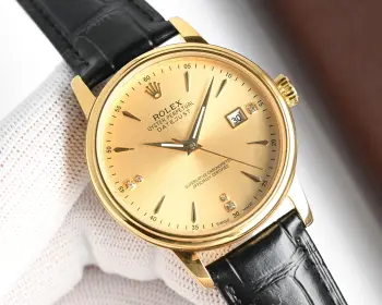 <p> 太阳出品 <p>2026爆款主推劳力士 ROLEX 男士腕表 采用独特的表盘设计 搭配而来的是更高档奢华的劳力士  初识劳力士必憧憬有朝一日能拥有它 戴上劳力士必顺风顺水必发达 你值得拥有 欢迎评鉴  </p><p>机芯 搭配全新进口8215西铁城 零返修  尺寸 40镜面 蓝宝石玻璃永不刮花 材质 316L精钢表壳 动力 储存48小时 防水深度 100米意大利小牛皮带 原装针扣 </p>
