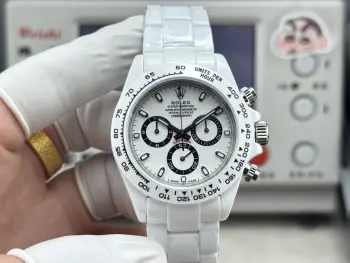 <p>太阳出品 4801机 丹东4130<p>HEH改装定制 劳力士 ROLEX R74 迪通拿系列 </p><p>全新推出改装品版公司AET迪通拿陶瓷改表 搭载丹东4801机芯 .</p><p>材陶瓷壳和陶瓷带材料釆用真正的氧化锆材料  改装后的手表 不仅在外观上焕然一新 更在性能与功能上实现了质的飞跃 太阳出品精致推荐男士多功能机械腕表 </p>