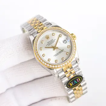 <p>太阳出品 金白 MAD v2版本升级 劳力士 ROLEX 日志型31mm RV1 </p><p>此次升级  加量不加价 </p><p>本次升级特点 1 本次升级机芯—EYA2671 此机芯是市场最高版本 无论是精密度 精准度都是第一梯队 所谓的2236机芯要不就是夹板机或是普通2824雕刻 根本没办法跟ETA2671做对比 推荐女士机械腕表 </p>