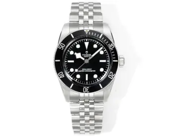 <p>太阳出品 三株<p>V2升级版 帝舵 TUDOR R28 碧湾系列 对于帝舵来说 无疑是一个庞大的产品线 在今年推出了一只全新的单色碧湾 以绝对的实力被认为是劳力士无历黑水鬼的平替 今年推出的这只全新单色碧湾 也迎来了碧湾第三次制表科技和焕新美学风格上的革新 </p><p>1.新款碧湾迎来新的改革 升级夜光珠 而正品同步凹入式 太阳出品精致推荐男士机械腕表 </p>