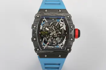 <p>太阳出品<p> 一体机芯 白宝石避震 </p><p> RICHARD MILLE 理查米尔 RM3 RM 35-02 双发条 55小时 </p><p>这是该系列第一枚搭载自动上链机芯的作品 并且别出心裁地使用全碳纤维材料来制作整个表壳 太阳出品精致推荐男士机械腕表 </p>