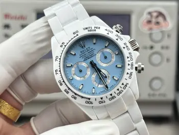 <p>太阳出品 4801机 丹东4130<p>HEH改装定制 劳力士 ROLEX R74 迪通拿系列 </p><p>全新推出改装品版公司AET迪通拿陶瓷改表 搭载丹东4801机芯 .</p><p>材陶瓷壳和陶瓷带材料釆用真正的氧化锆材料  改装后的手表 不仅在外观上焕然一新 更在性能与功能上实现了质的飞跃 太阳出品精致推荐男士多功能机械腕表 </p>