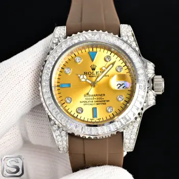 <p>太阳出品白壳<p>新品 劳力士 ROLEX X43 水鬼满天星系列 钻面顶级玩物毒货 不喜欢撞款街表水鬼的你 他绝对是你的知音 用劳力士最经典的潜航系列水鬼作为原型 经过圈口的二次改装 然后镶嵌顶级天然皓石 大闪亮 难度极高  目前同种材质最闪工艺 机芯采用全自动机械机芯 超强夜光字面  太阳出品精致推荐男士机械腕表 </p><p>立即抢购</p>