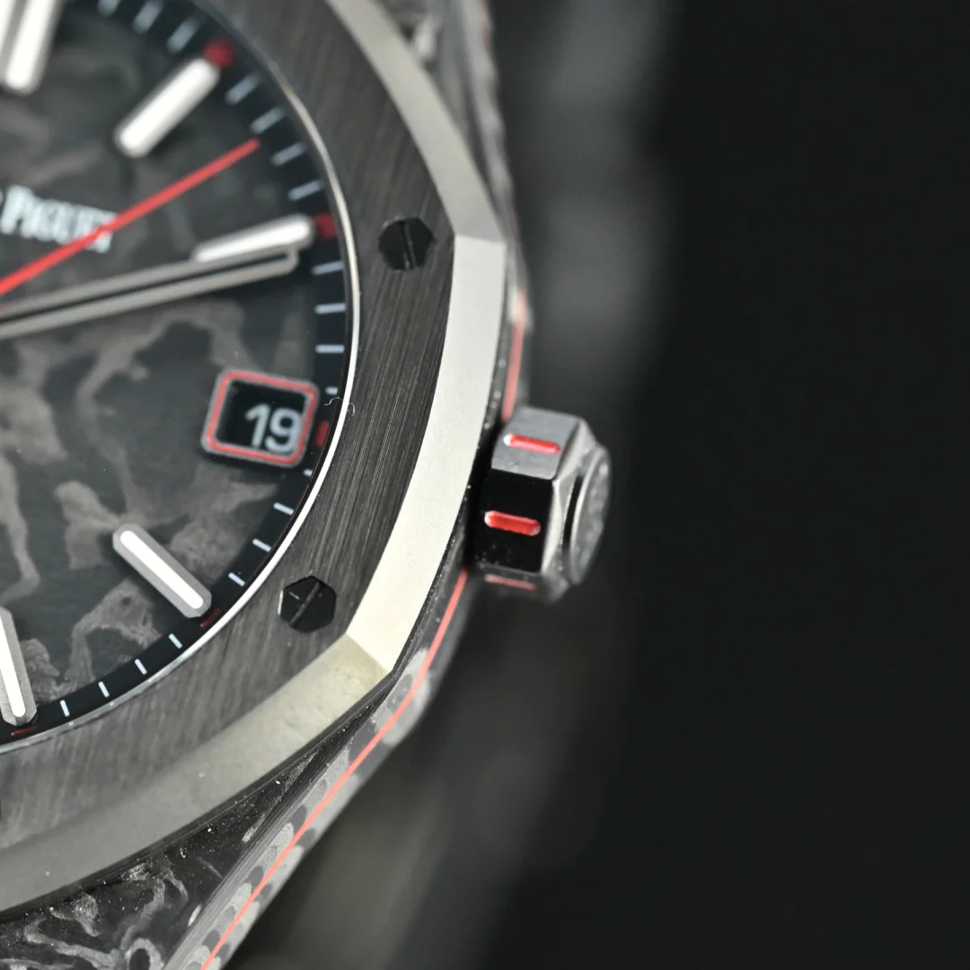 Audemars Piguet 15500 Audemars Piguet Royal Oak Series Men s Mechanical Watch - Detail view 5