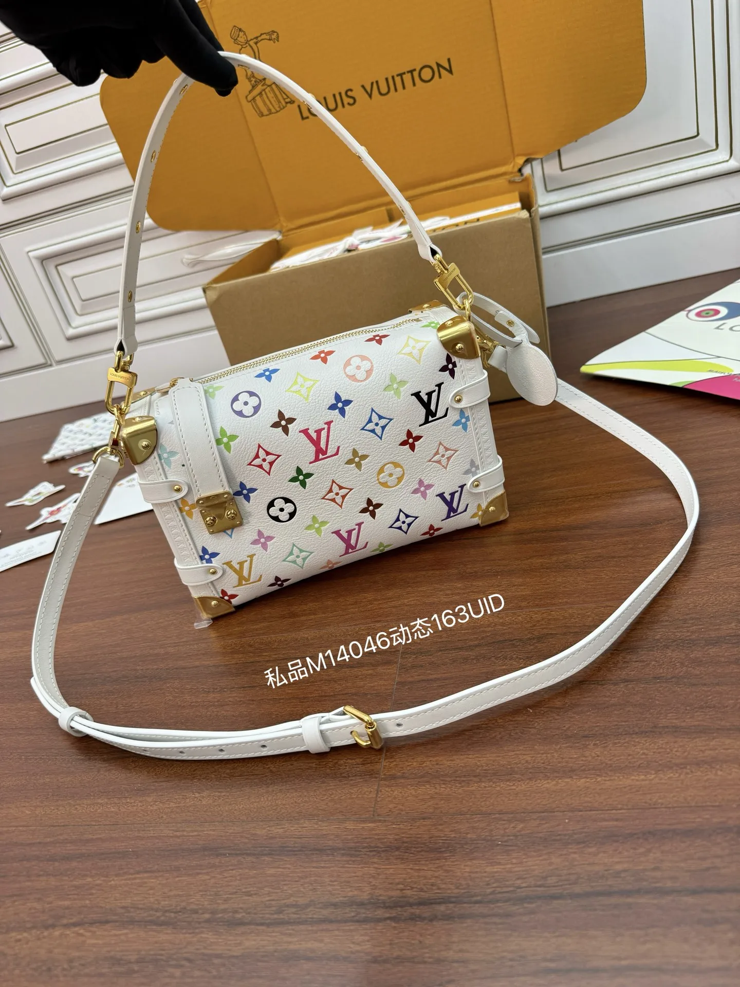 LVM14046 进口菱形面料手袋 女士斜挎包 - 细节图 2