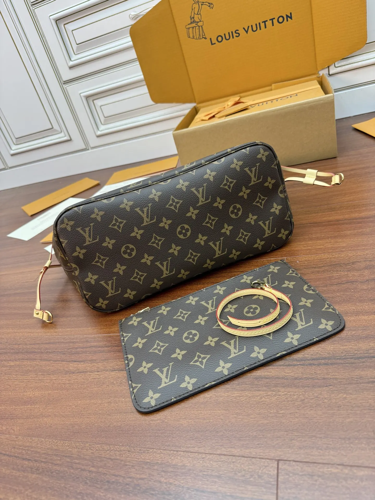 Louis Vuitton M46975 Imported Diamond Fabric Handbag Women s Shoulder Bag - Detail view 3