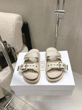 Early spring new sandals and slippers women s slippers