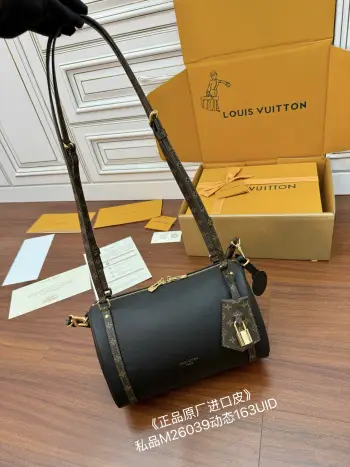 M26039 进口菱形面料手袋 女士斜挎包