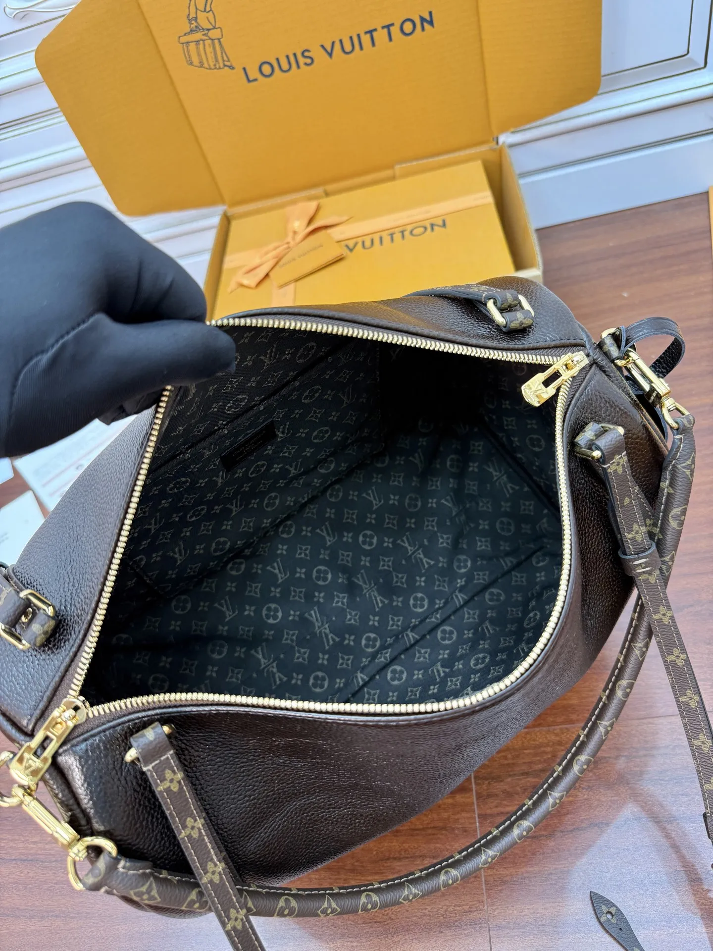 LVM26359 进口菱形面料手袋 女士斜挎包 - 细节图 6