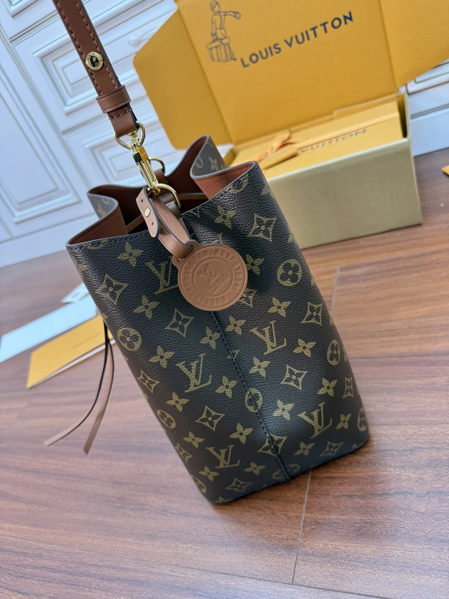 LVM44887 进口菱形面料手袋 女士斜挎包 - 细节图 5