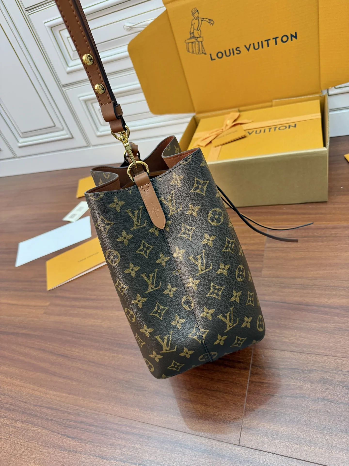 LVM44887 进口菱形面料手袋 女士斜挎包 - 细节图 9